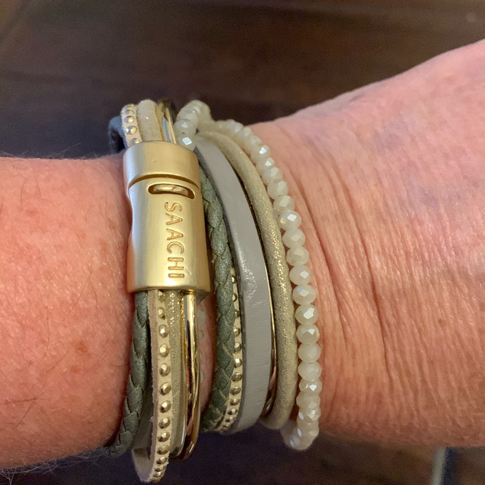 SAACHI Endless dream Double Wrap Bracelet New